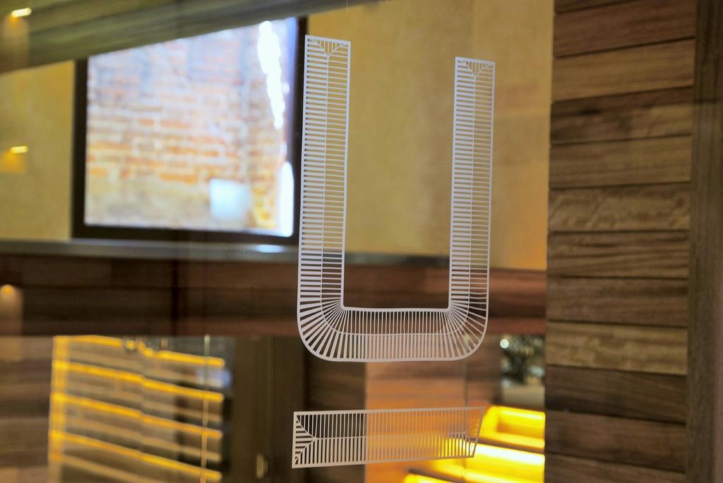 Urso & Spa, A Small Luxury Of The World 5* Madrid
