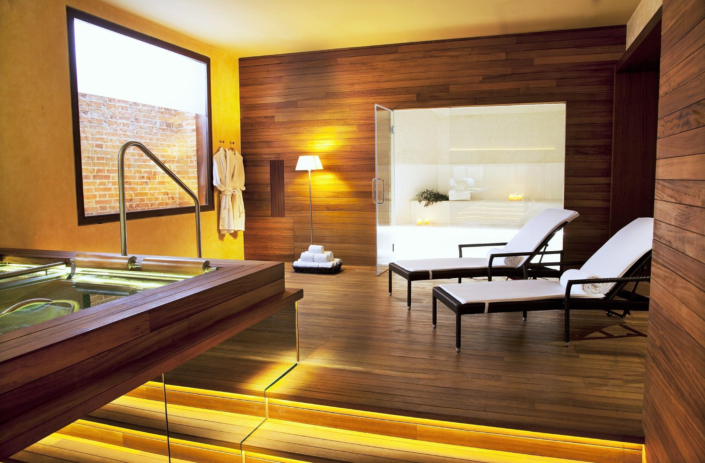 Urso & Spa, A Small Luxury Of The World 5* Madrid